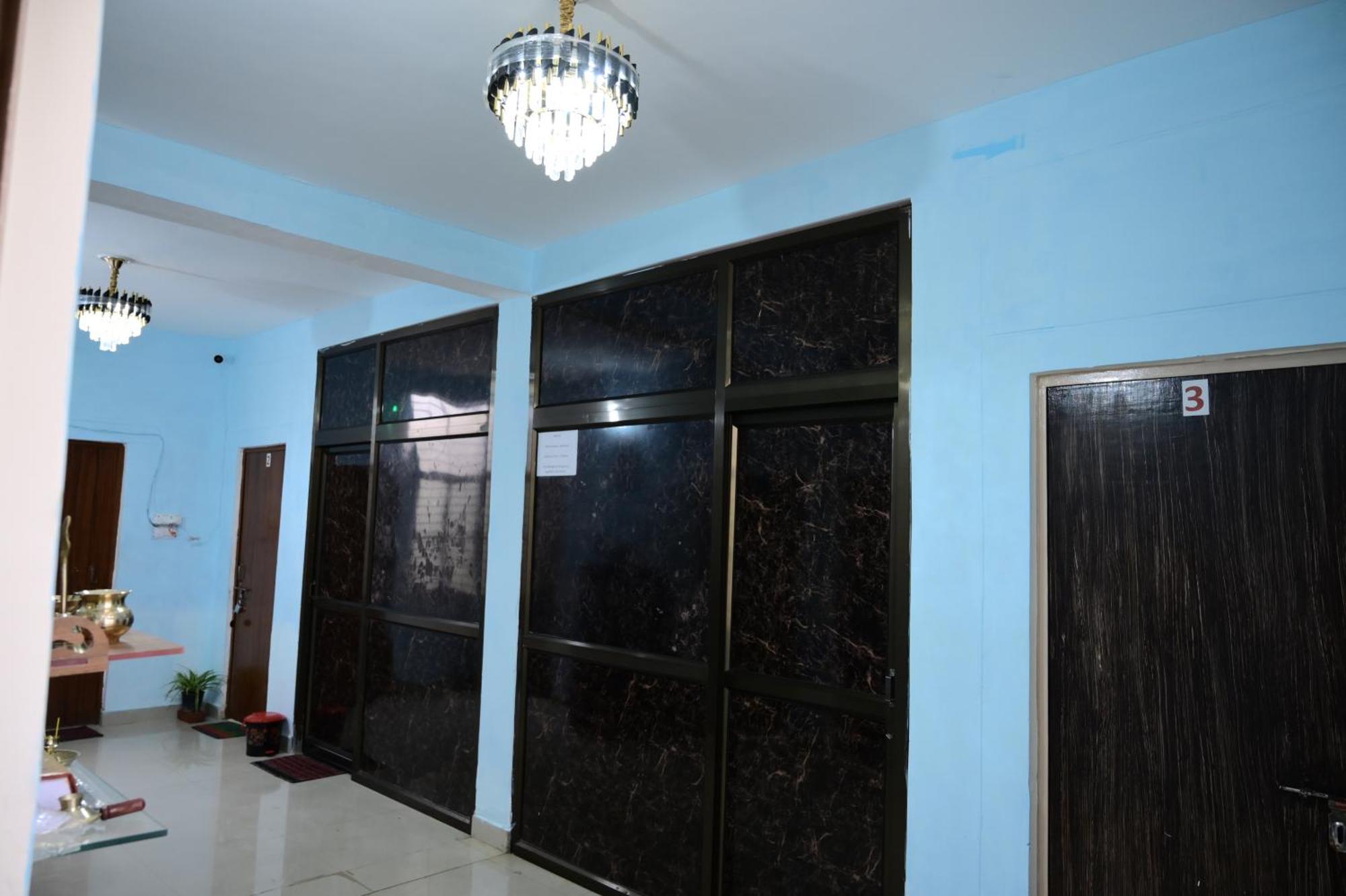 Jankivihar Homestay At Prahladghat Within 1Km From Shri Ram Mandir Ayodhya Ngoại thất bức ảnh
