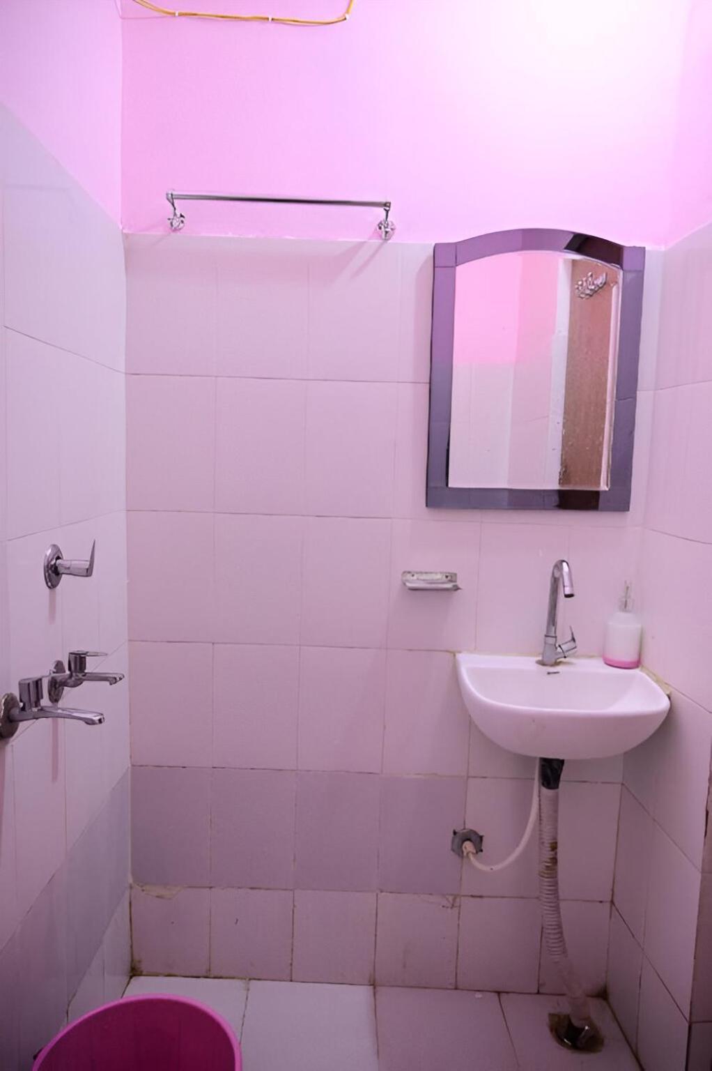 Jankivihar Homestay At Prahladghat Within 1Km From Shri Ram Mandir Ayodhya Ngoại thất bức ảnh